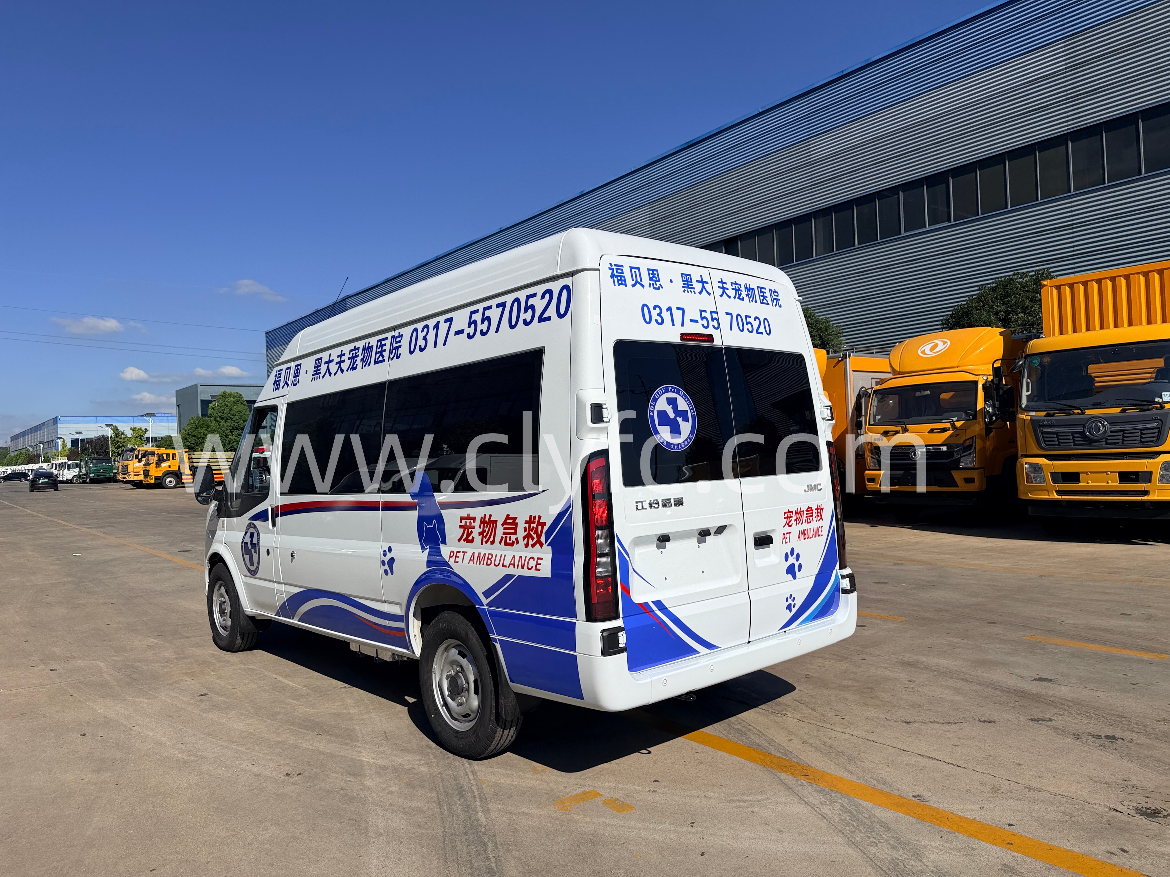 EN 1789 Medical vehicles and their equipment - Road ambulances