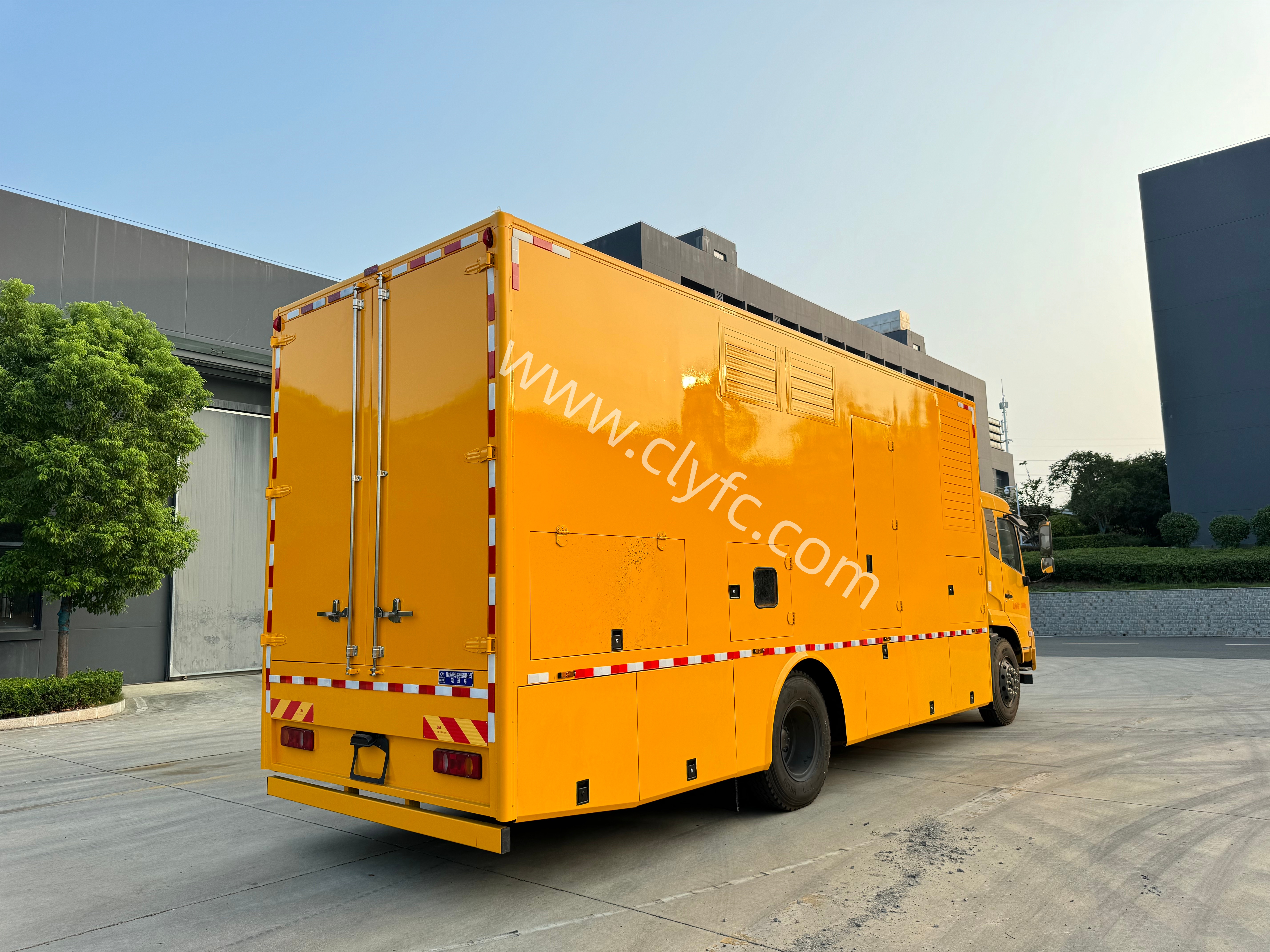 Top 10 Electric Truck Manufacturers in 2026