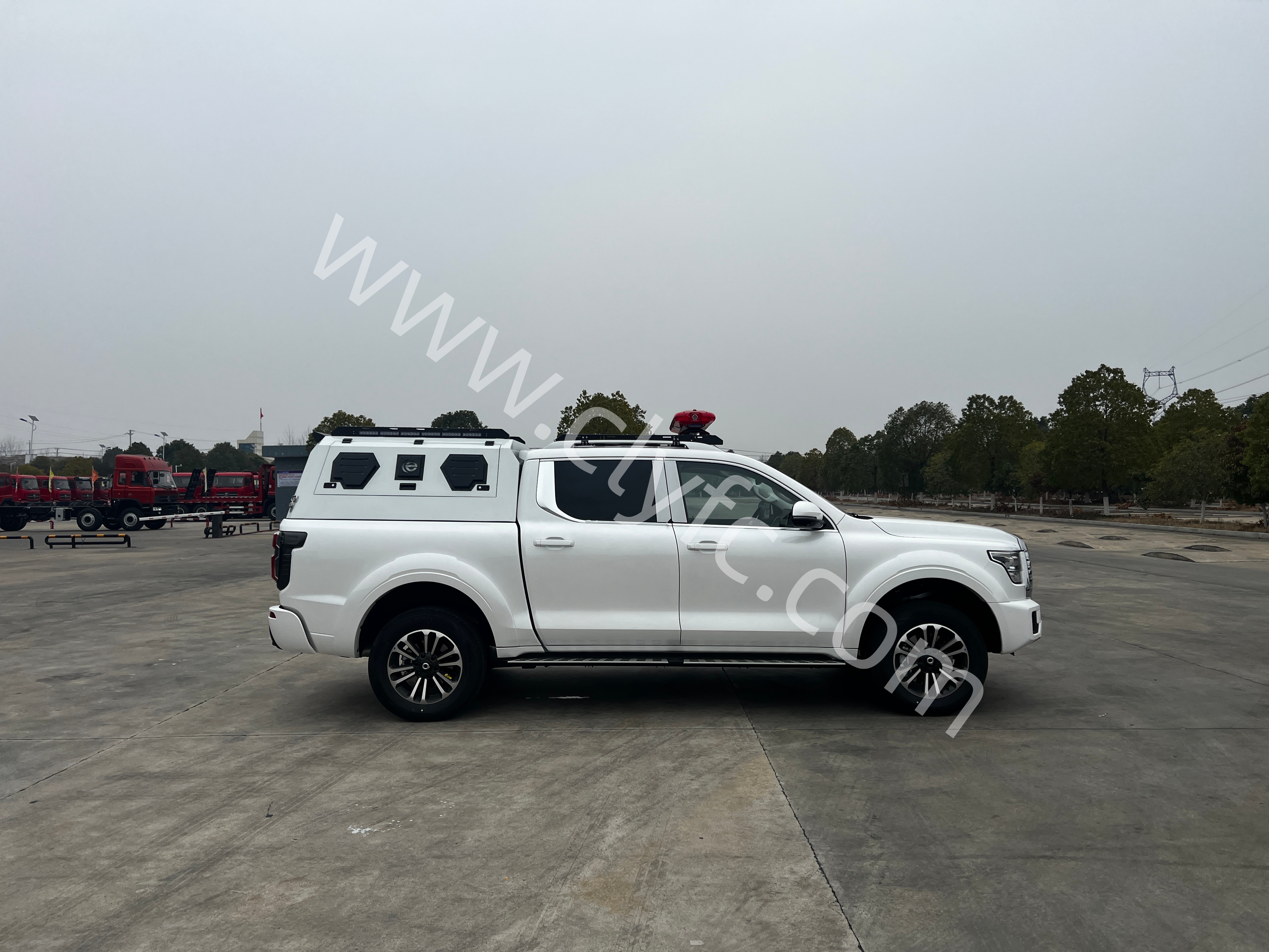 东风底盘消防指挥车车型介绍